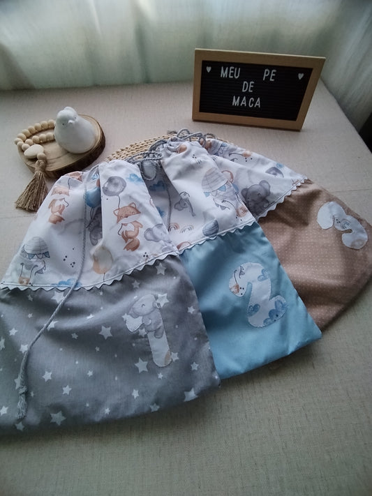 Conjunto saquinhos para a roupa do bebé - Meu Pé de Maçã 