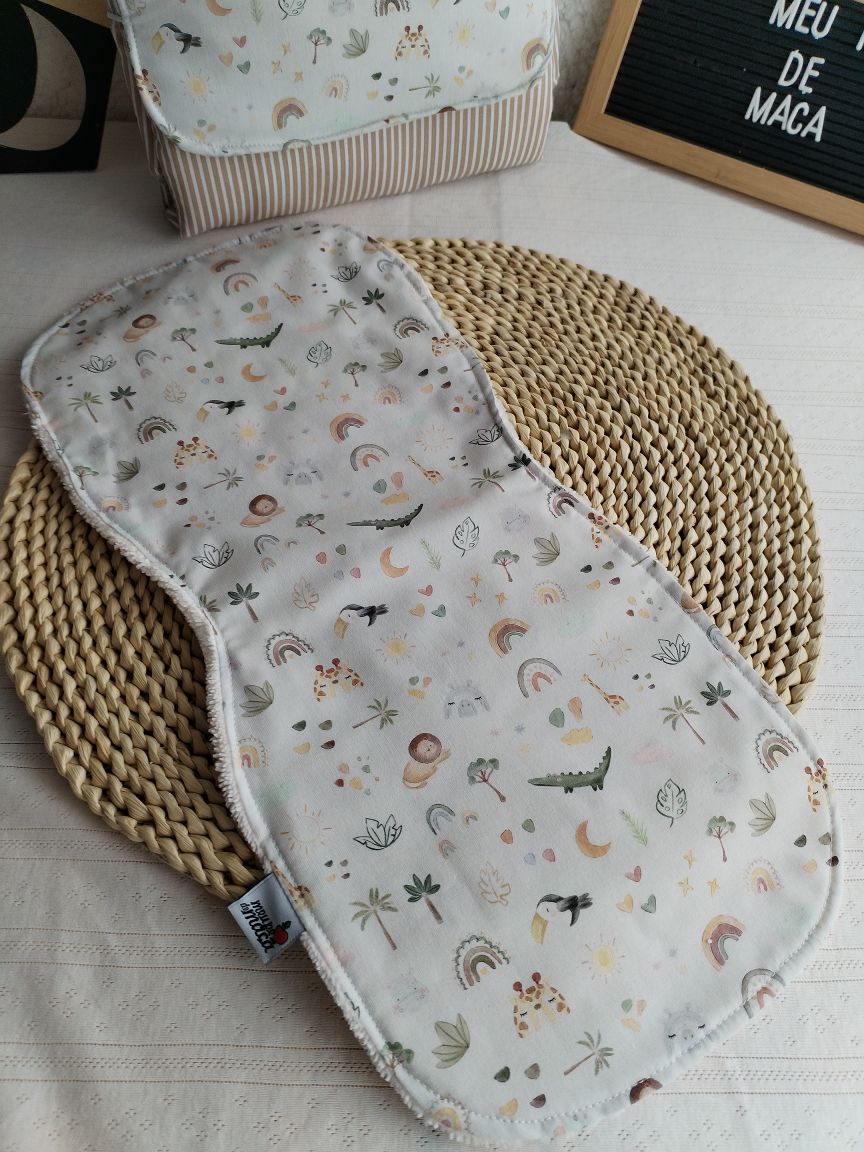 Conjunto Bolsa fraldas e toalhitas, muda fraldas e porta documentos - Selva