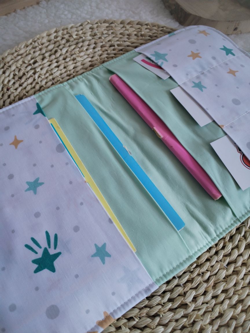 Porta Documentos do Bebé - Estrelas Verde Água - Meu Pé de Maçã 