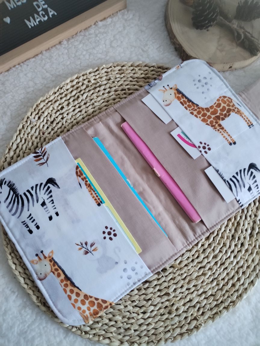 Porta Documentos - Animais da Selva - Meu Pé de Maçã 