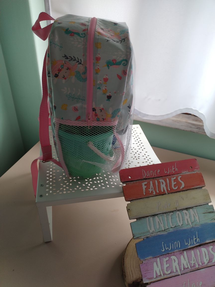 Mochila de Praia com Rede Personalizável para Crianças – Anti-Areia e Bordada - Meu Pé de Maçã 