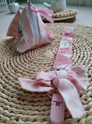 Conjunto Bolsinha e fita prende chucha - Balões Ar quente rosa - Meu Pé de Maçã 