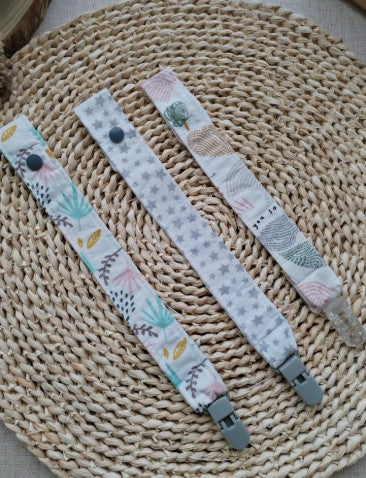conjunto fita prende chupeta personalizada floral feito à mão