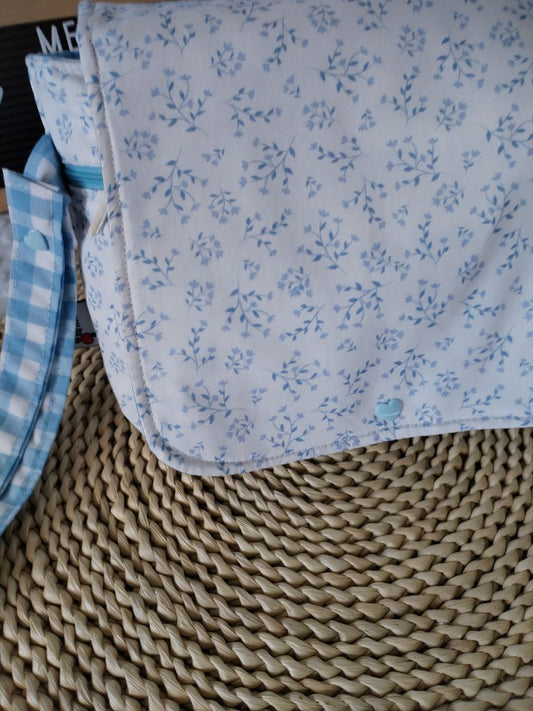 Atenção aos Detalhes - Bolsa para Fraldas e Toalhitas - Escolha o tecido - Meu Pé de Maçã 