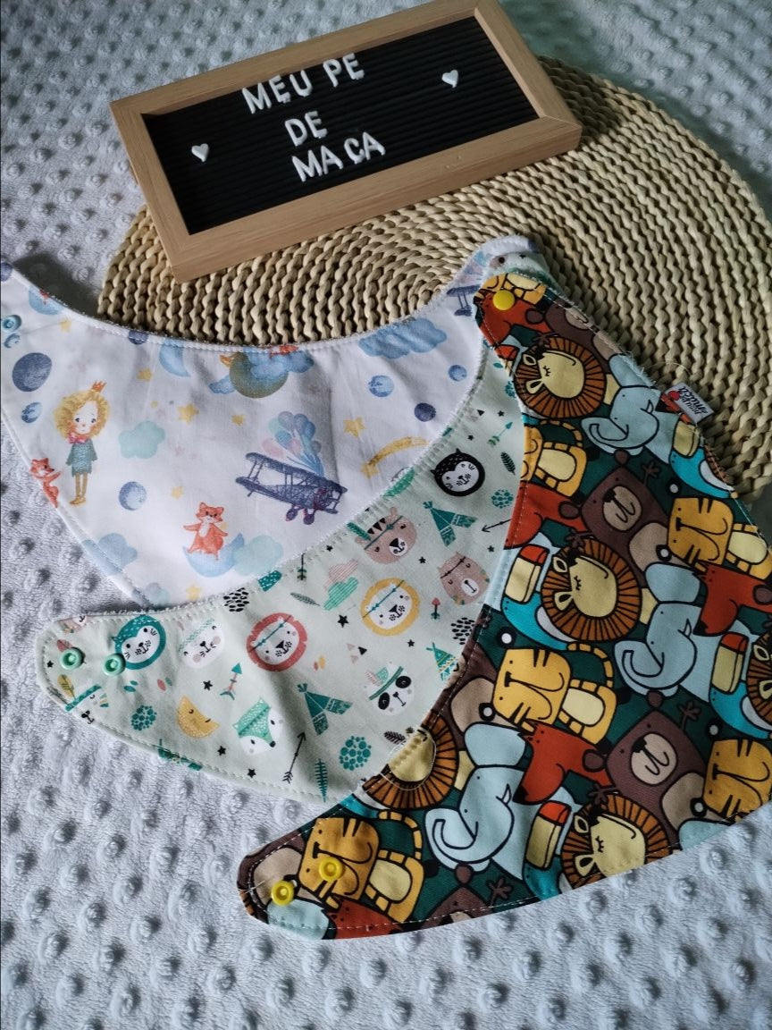 Conjunto 3 Babetes Bandanas - Animais - Meu Pé de Maçã 