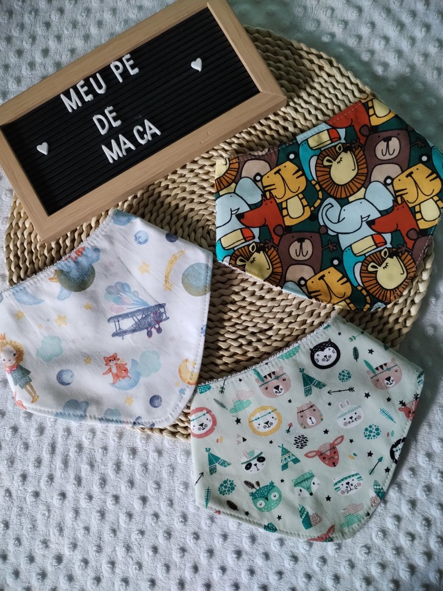 Conjunto 3 Babetes Bandanas - Animais - Meu Pé de Maçã 