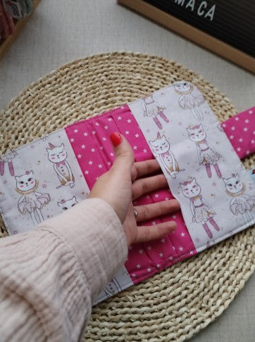 Porta Documentos Gatinhas - Meu Pé de Maçã 