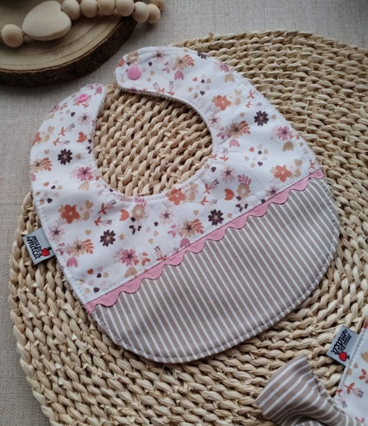 Conjunto Babete e Fita prende chupeta - Meu Pé de Maçã 