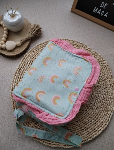 Bolsa para fraldas e toalhitas - Arco Íris - Meu Pé de Maçã 
