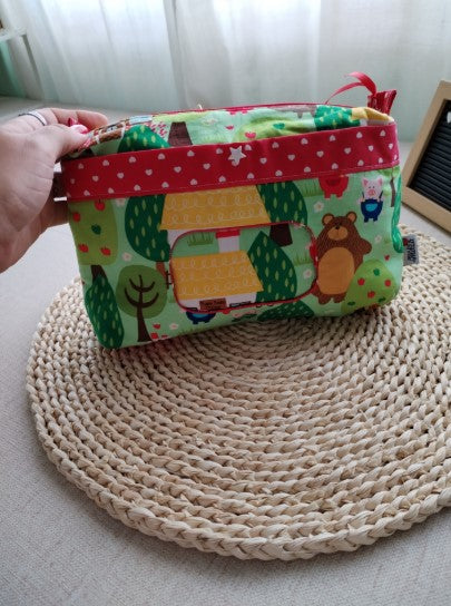 Bolsa Organizadora Capuchinho Vermelho - Meu Pé de Maçã 