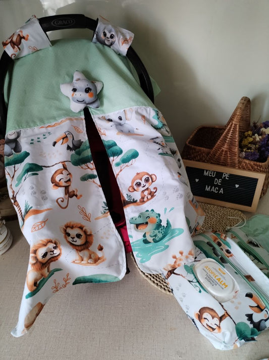 Tapa-ovinho personalizável com abertura à frente - Meu Pé de Maçã 