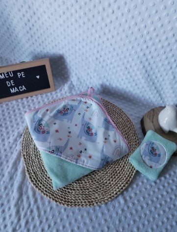 Toalha de Banho Bambu com Capuz para bebé - Elefantes Floridos - Meu Pé de Maçã 