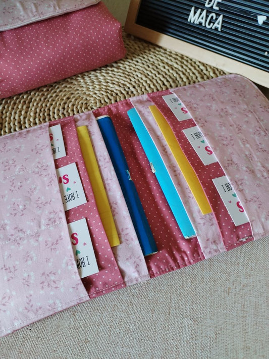 Atenção aos Detalhes - Porta Documentos Duplo para Irmãos - Personalizado - Meu Pé de Maçã 