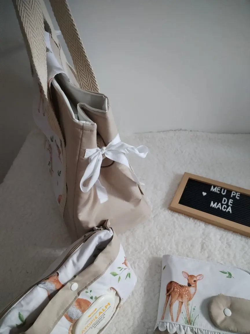 Mala - Mochila Maternidade - Escolha os tecidos Meu Pé de Maçã