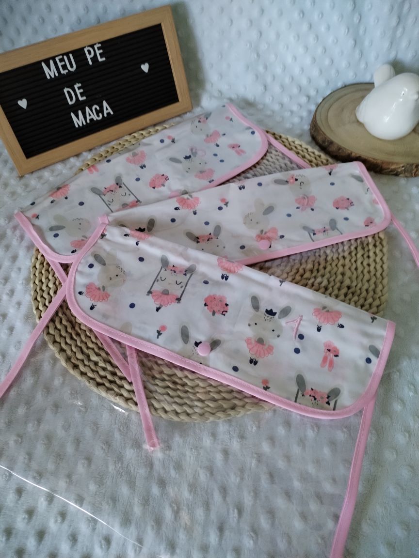 Conjunto 3 Saquinhos numerados para a roupa do bebé - Coelhinhas - Meu Pé de Maçã 